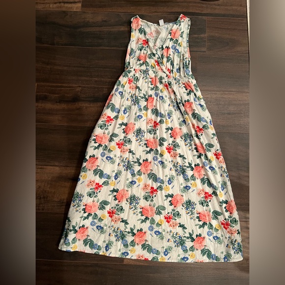Old Navy Maternity Dress - Picture 1 of 2